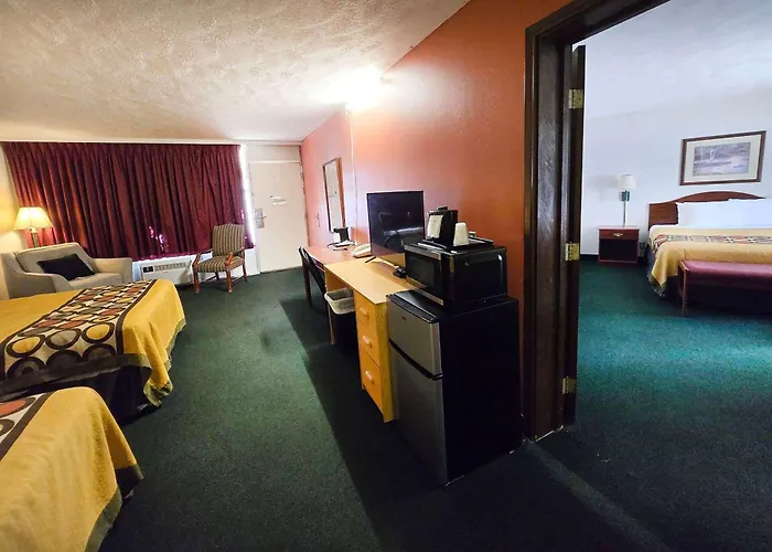 Travelodge By Wyndham Oakley