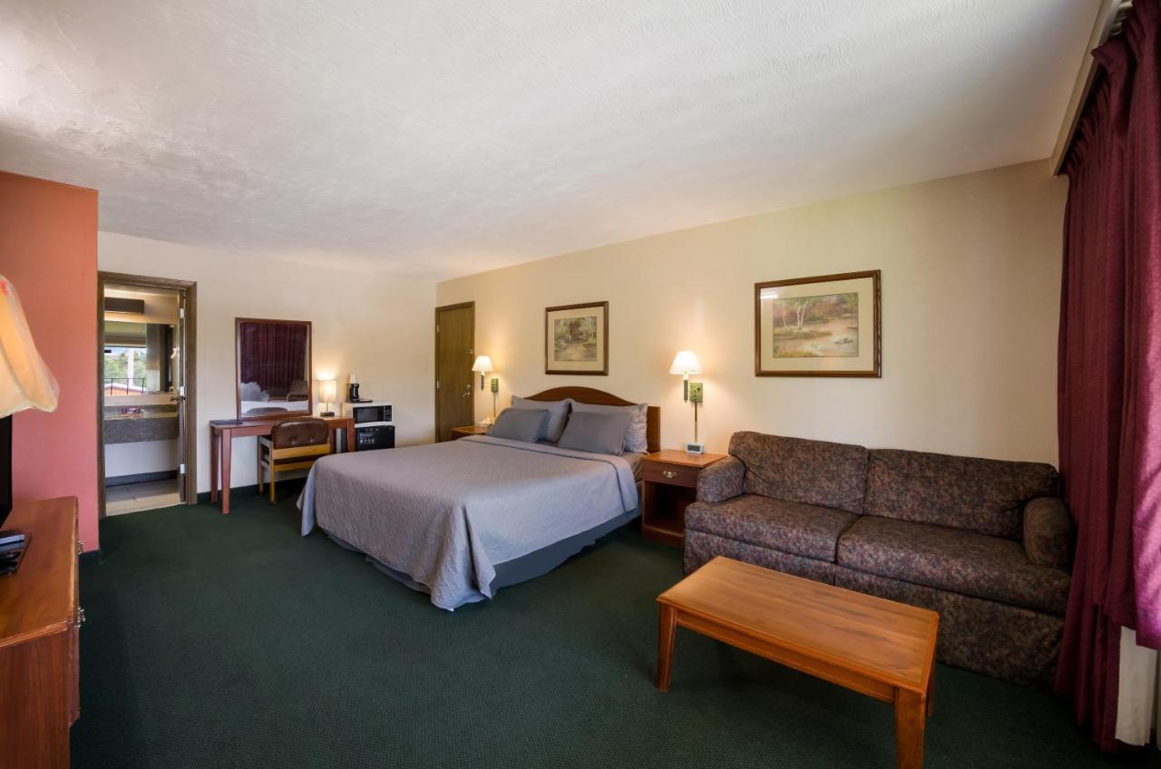 Travelodge By Wyndham Hotel Oakley
