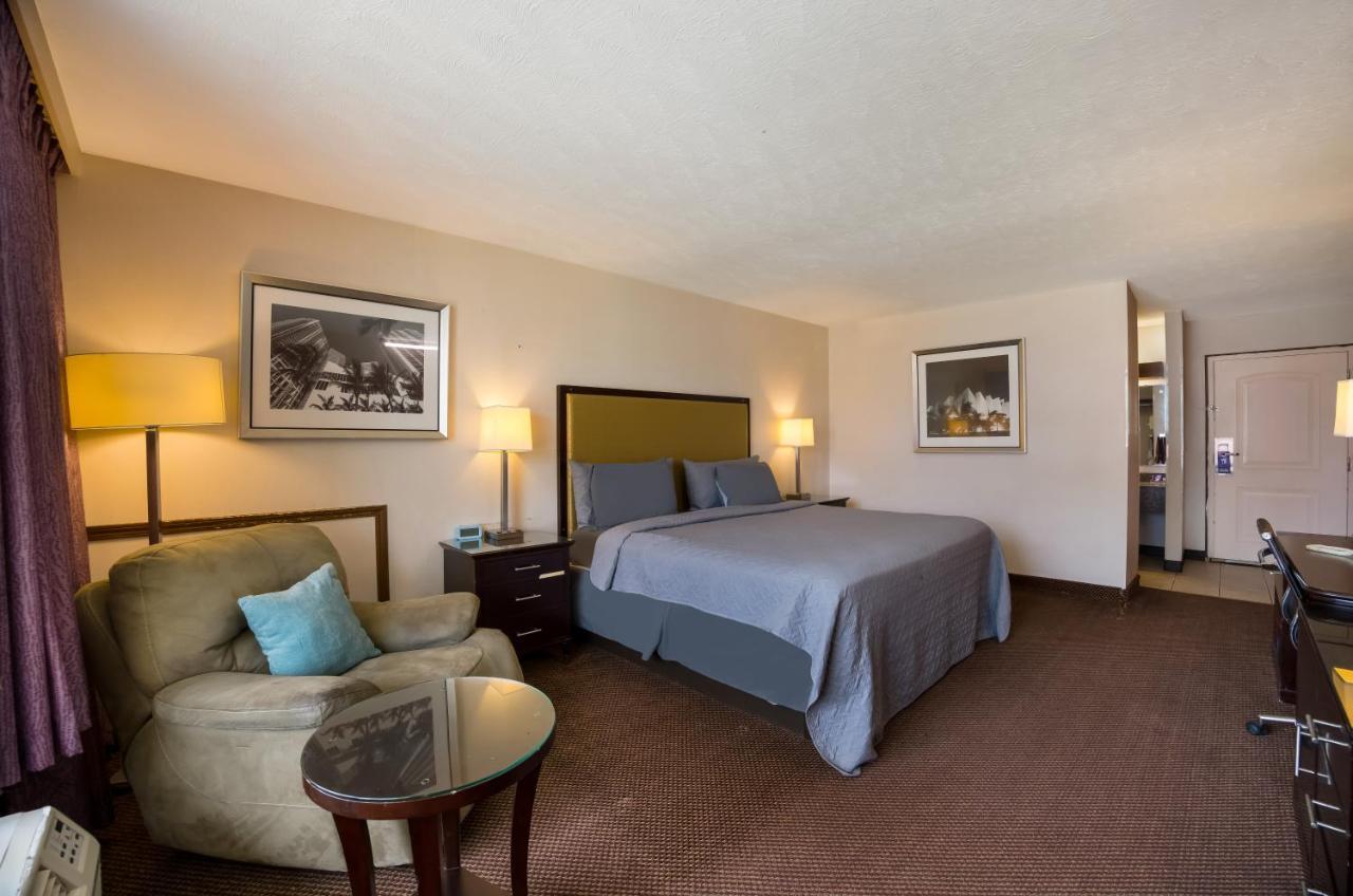Hotel Travelodge By Wyndham Oakley