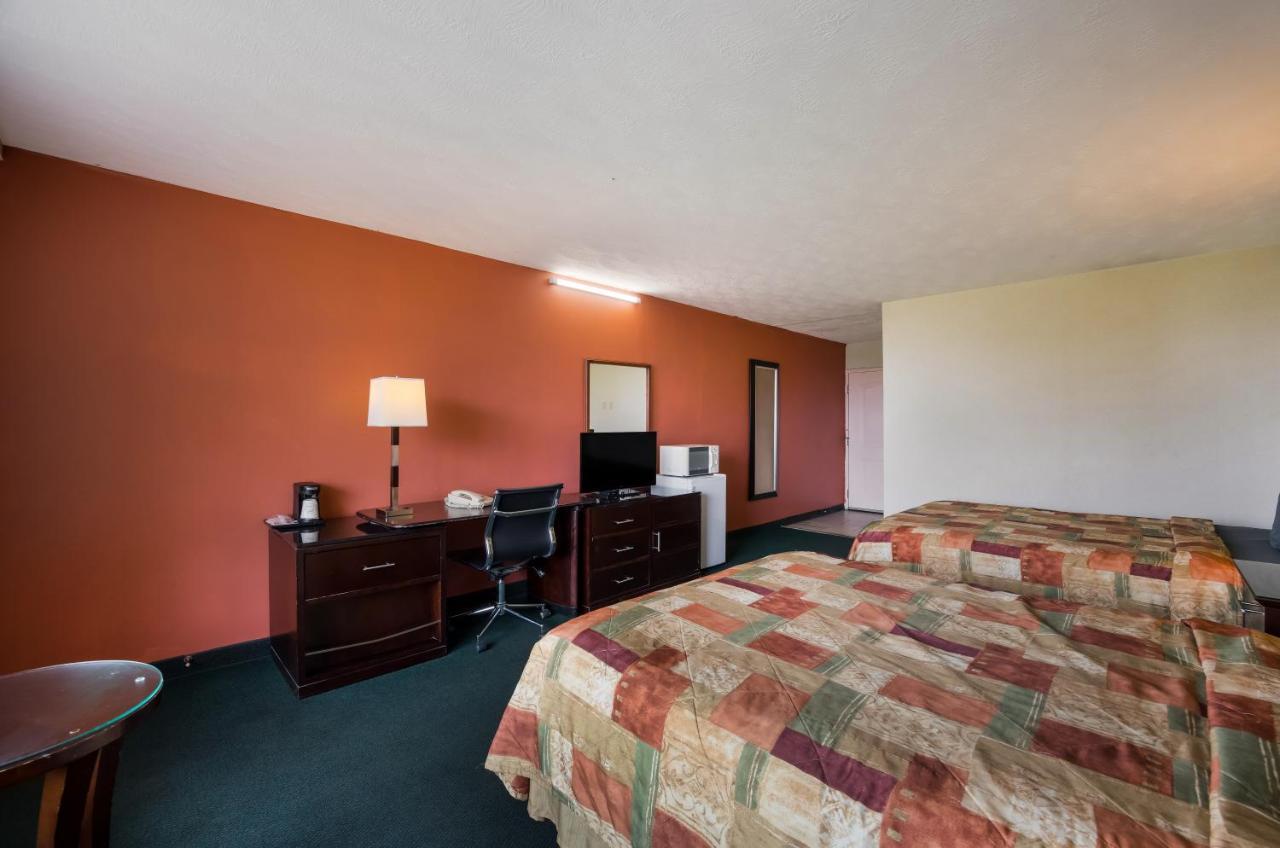 Travelodge By Wyndham Hotel Oakley