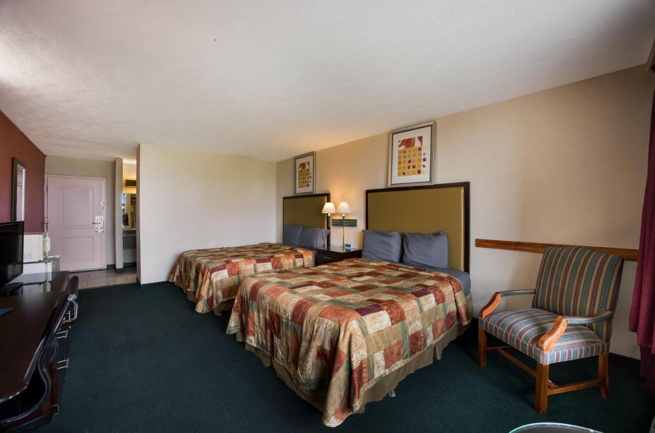 Hotel Travelodge By Wyndham Oakley